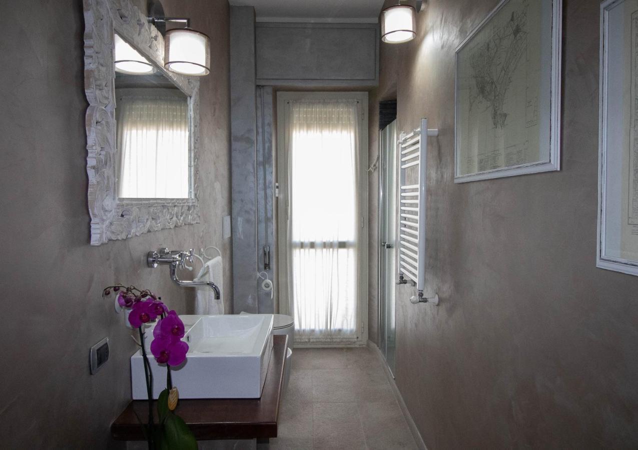 La Casa Di Adele Cagliari B&B Kültér fotó